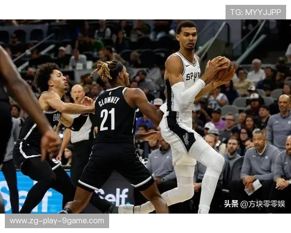_马刺队年轻力量不断突破_，马刺 队员