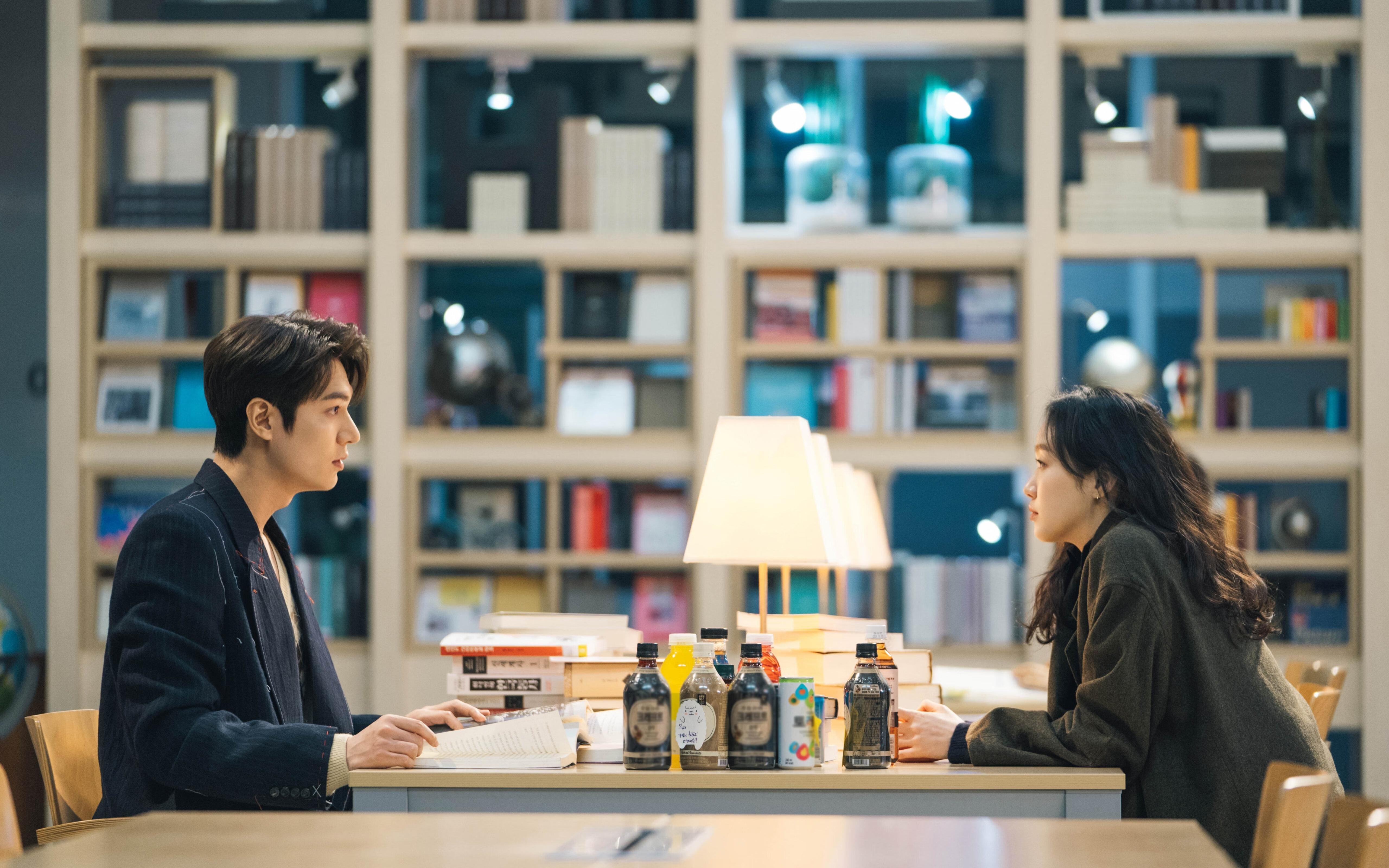 -英超 VAR 判罚速度与球迷评论情绪监测研究，英超var规则