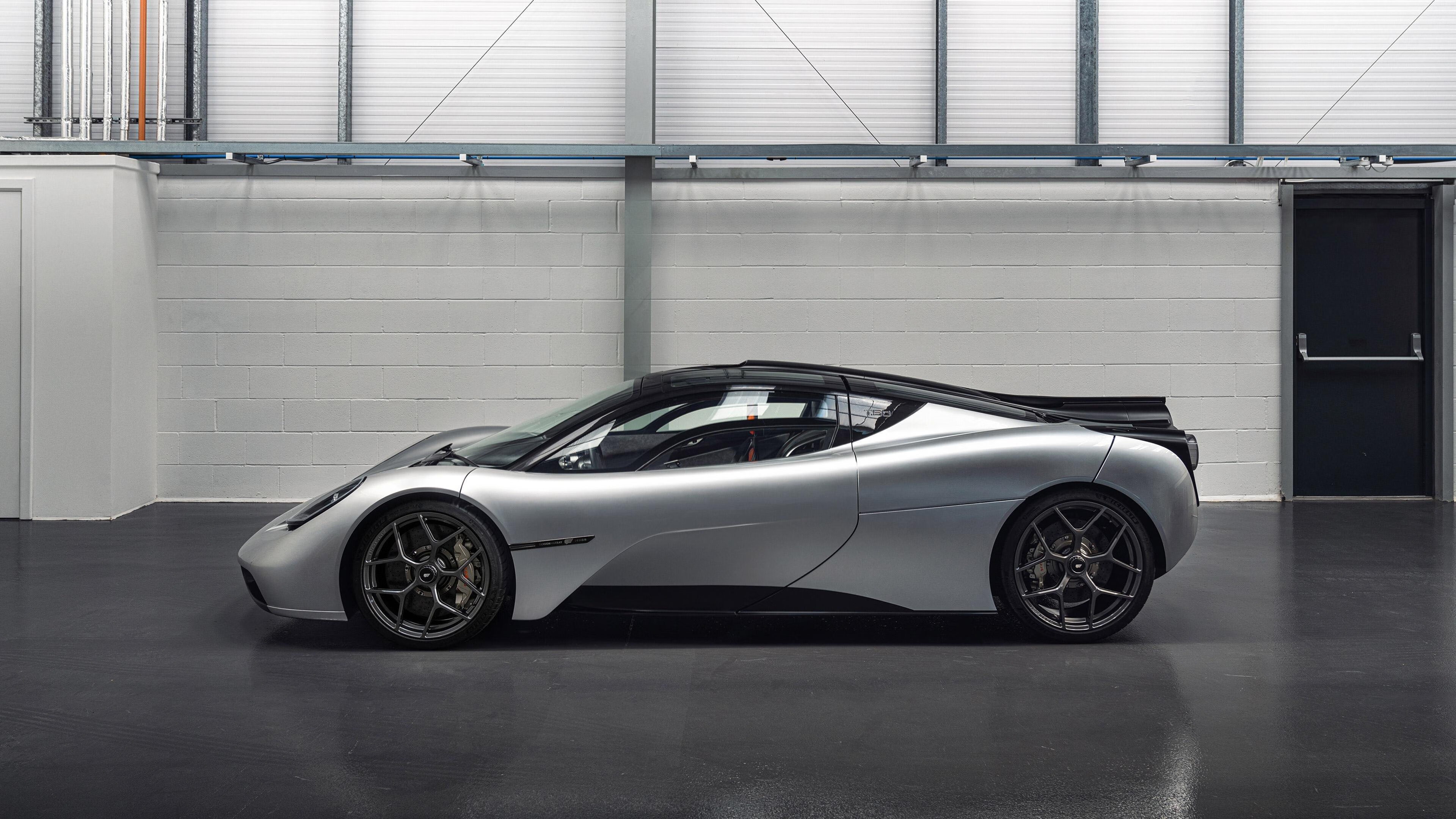 九游官网pc-努涅斯加盟穆里尼奥，职业生涯迎新转折，努诺 穆里尼奥什么关系